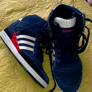 Women's wedge Adidas sneakers